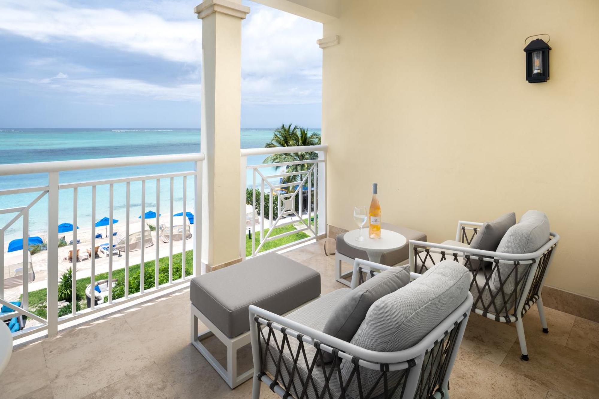 Windsong On The Reef Hotel Grace Bay Exterior foto