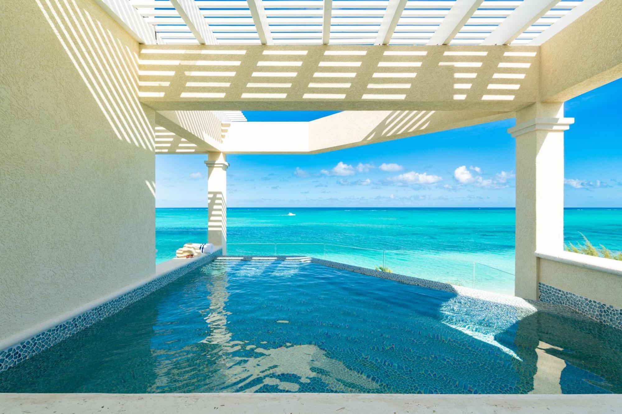 Windsong On The Reef Hotel Grace Bay Exterior foto